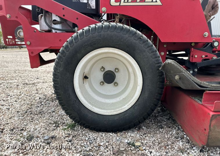 image for item EQ4531 Country Clipper Jazee Pro ZTR lawn mower