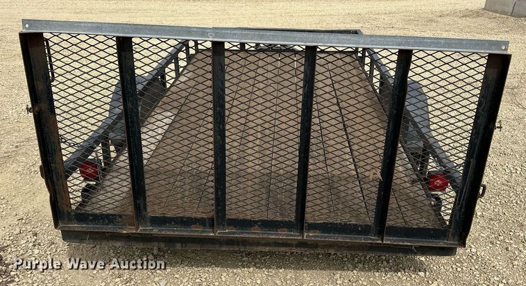 image for item EQ4532 2008 Lone Star utility trailer