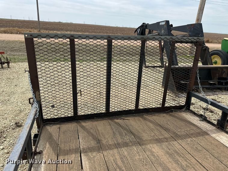 image for item EQ4532 2008 Lone Star utility trailer