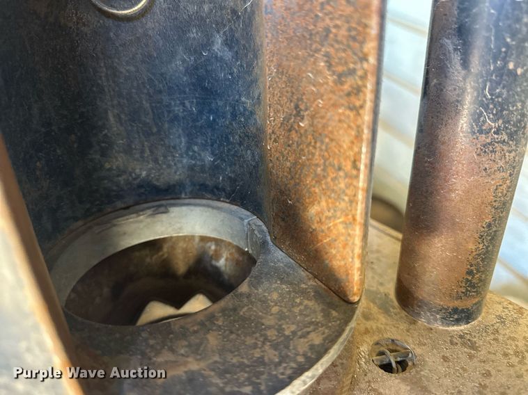 image for item EQ4537 Hose fabrication equipment