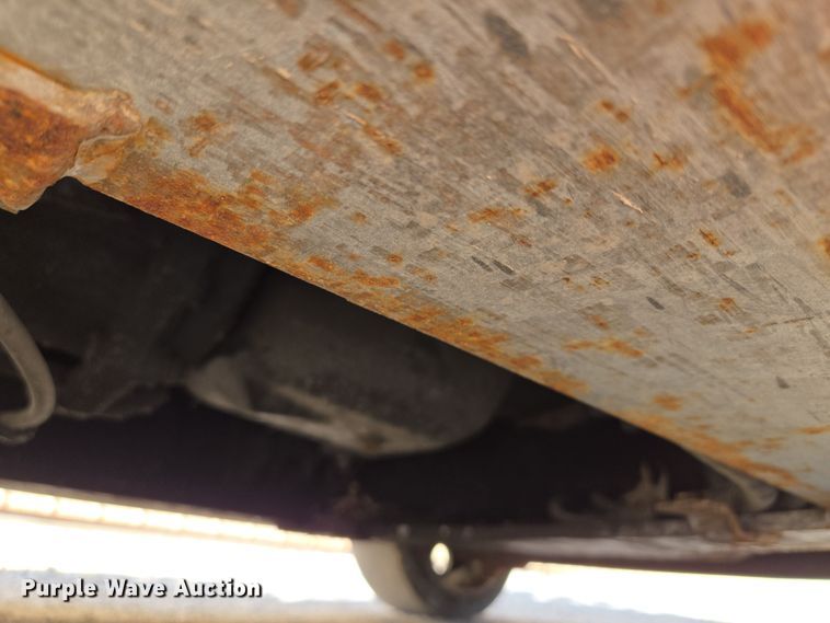 image for item EQ6852 Nissan MCO1F2A20LV  forklift