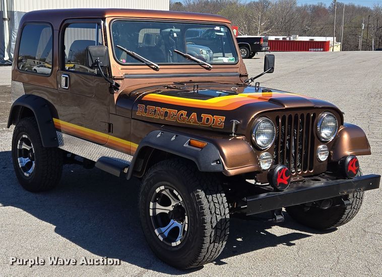 image for item EQ6881 1982 Jeep CJ7 SUV