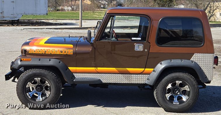 image for item EQ6881 1982 Jeep CJ7 SUV