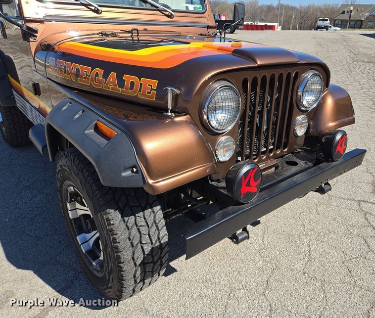 image for item EQ6881 1982 Jeep CJ7 SUV