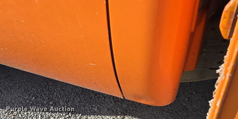 image for item EQ6902 2011 GMC Sierra 3500HD utility bed pickup truck