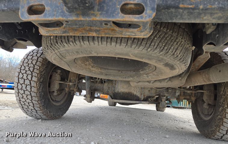 image for item EQ6907 2017 Ford  F250 Super Duty XL  Crew Cab pickup truck