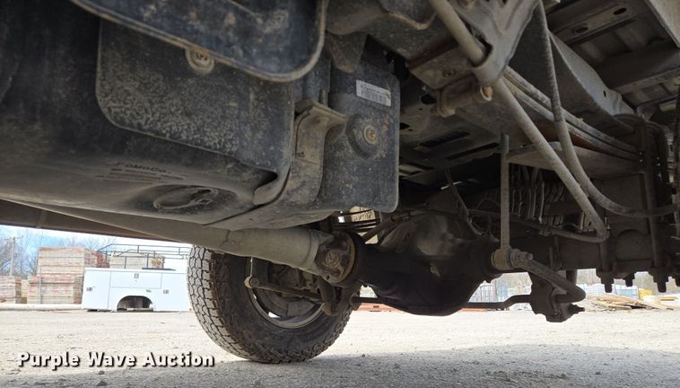 image for item EQ6907 2017 Ford  F250 Super Duty XL  Crew Cab pickup truck