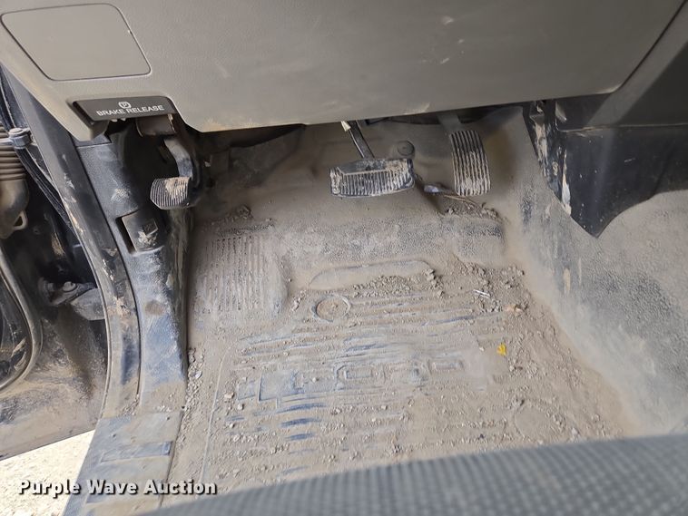 image for item EQ6907 2017 Ford  F250 Super Duty XL  Crew Cab pickup truck