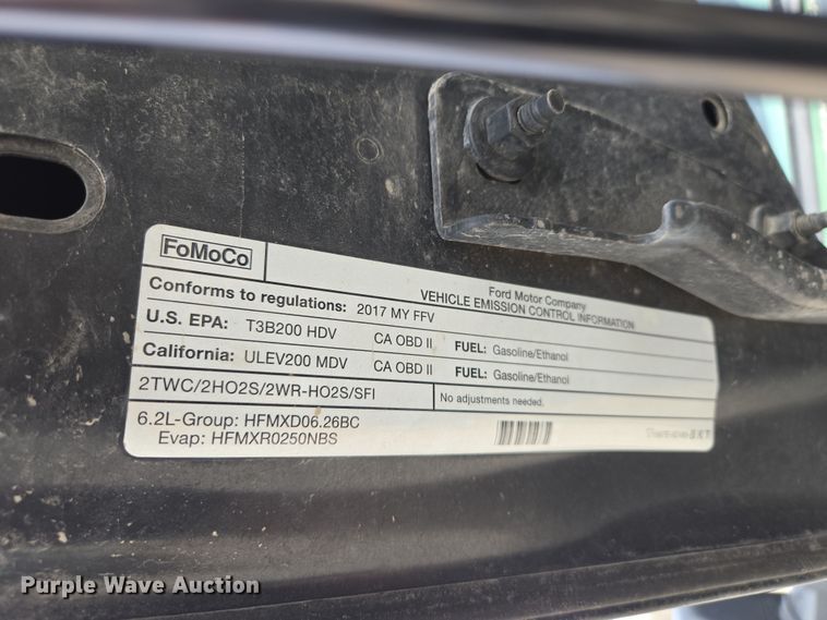 image for item EQ6907 2017 Ford  F250 Super Duty XL  Crew Cab pickup truck