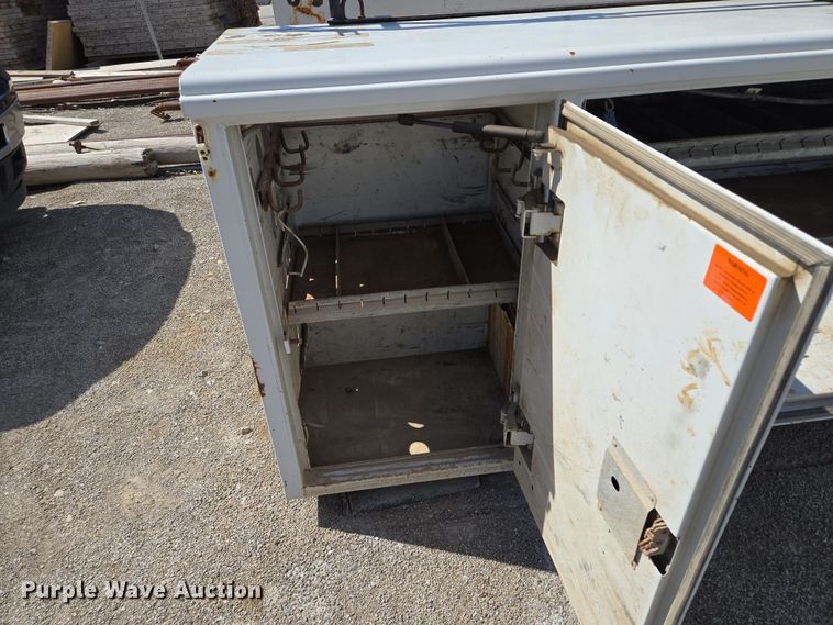 image for item EQ6908 Reading  U108ADW-HHWRLHFF utility pickup truck bed 