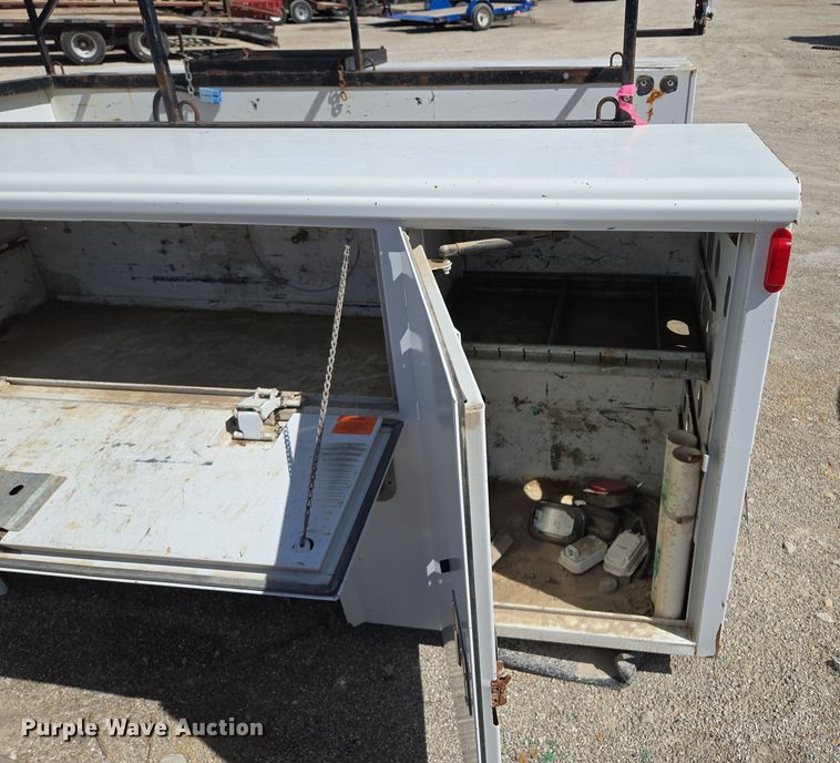 image for item EQ6908 Reading  U108ADW-HHWRLHFF utility pickup truck bed 