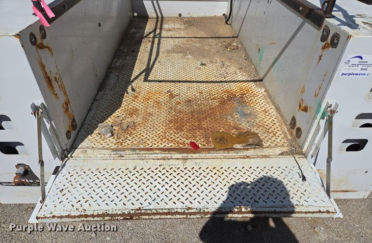 image for item EQ6908 Reading  U108ADW-HHWRLHFF utility pickup truck bed 