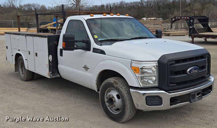 image for item EQ6909 2014 Ford  F350 Super Duty XL utility bed pickup truck