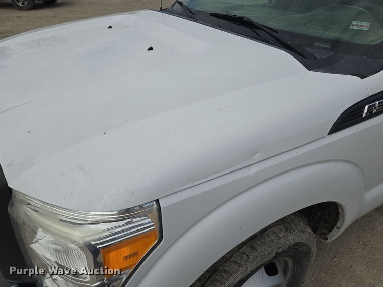 image for item EQ6909 2014 Ford  F350 Super Duty XL utility bed pickup truck