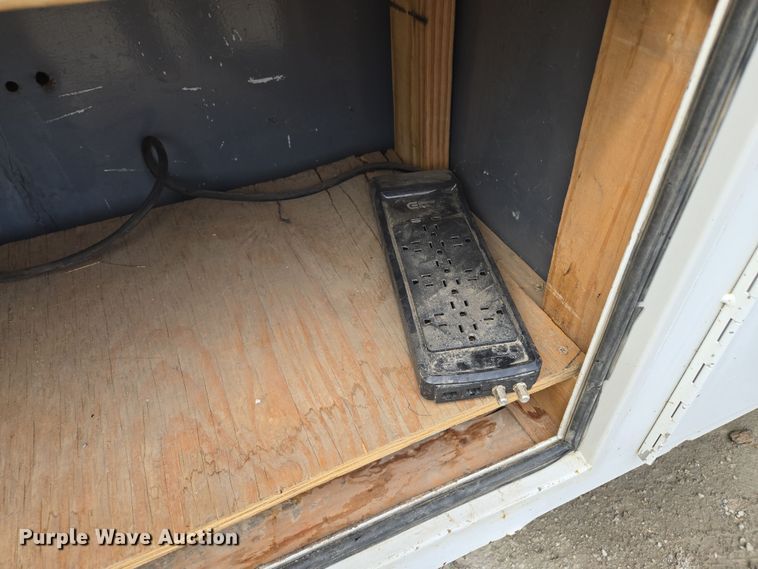 image for item EQ6909 2014 Ford  F350 Super Duty XL utility bed pickup truck