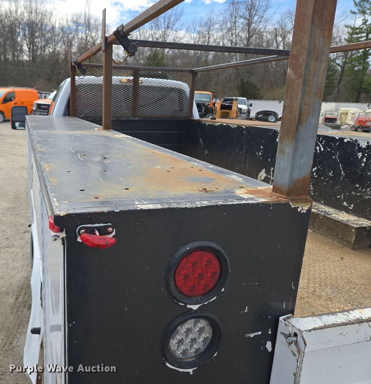 image for item EQ6909 2014 Ford  F350 Super Duty XL utility bed pickup truck