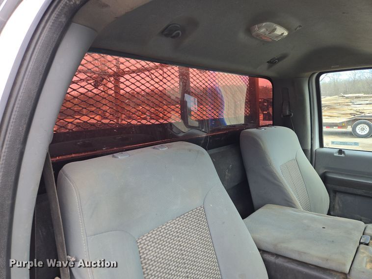 image for item EQ6909 2014 Ford  F350 Super Duty XL utility bed pickup truck