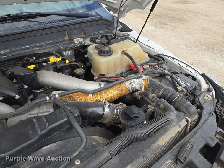 image for item EQ6909 2014 Ford  F350 Super Duty XL utility bed pickup truck