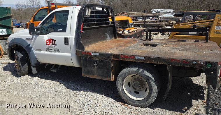 image for item EQ6910 2006 Ford  F550 Super Duty XL flatbed truck
