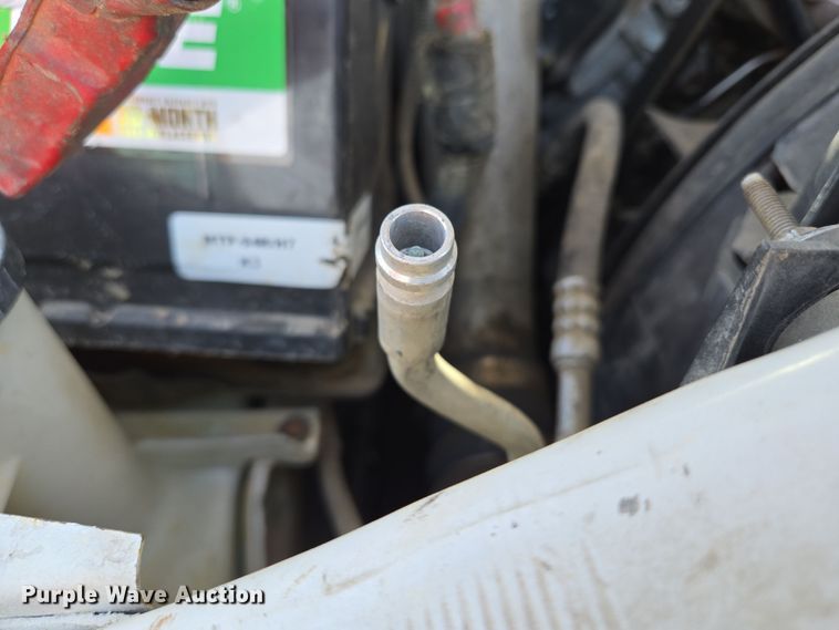 image for item EQ6910 2006 Ford  F550 Super Duty XL flatbed truck