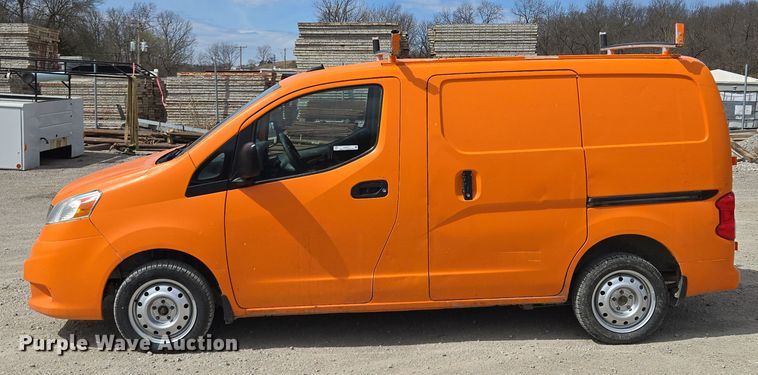 image for item EQ6914 2015 Nissan  NV200 van