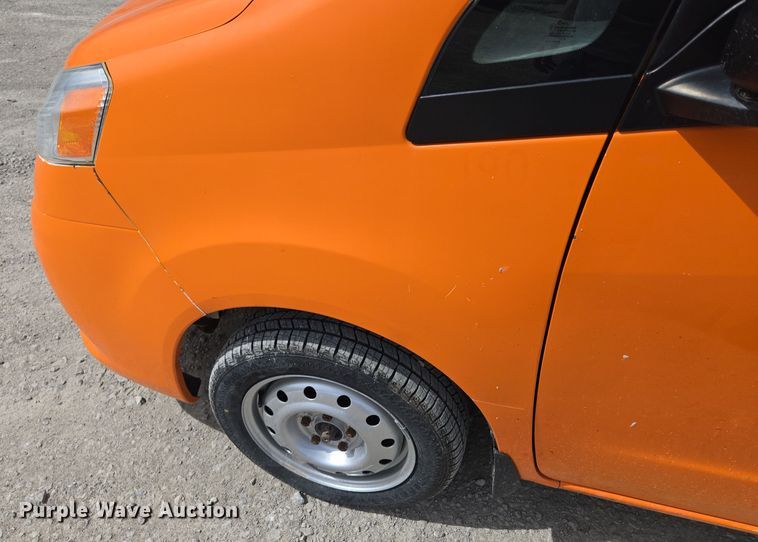 image for item EQ6914 2015 Nissan  NV200 van