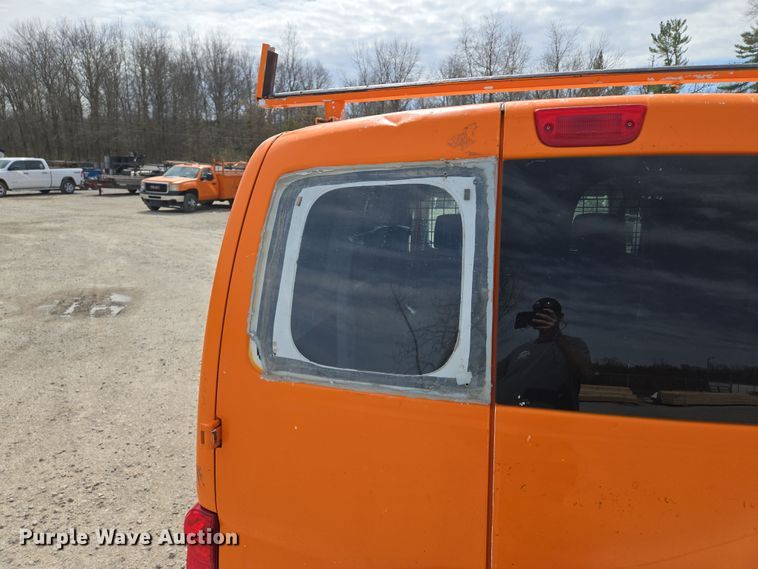 image for item EQ6914 2015 Nissan  NV200 van