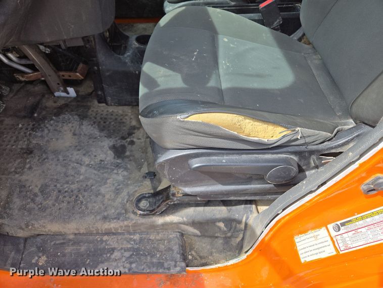 image for item EQ6914 2015 Nissan  NV200 van