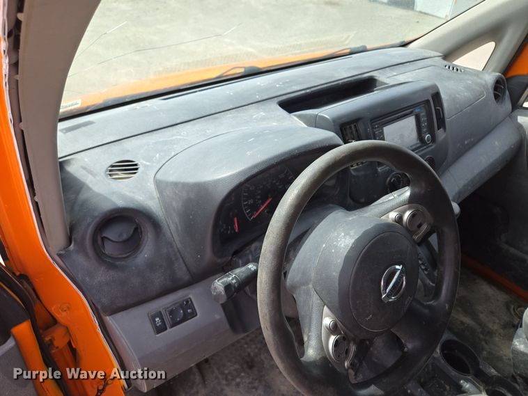 image for item EQ6914 2015 Nissan  NV200 van