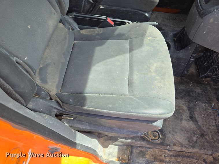 image for item EQ6914 2015 Nissan  NV200 van