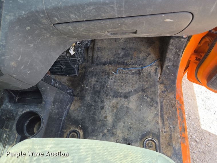 image for item EQ6914 2015 Nissan  NV200 van