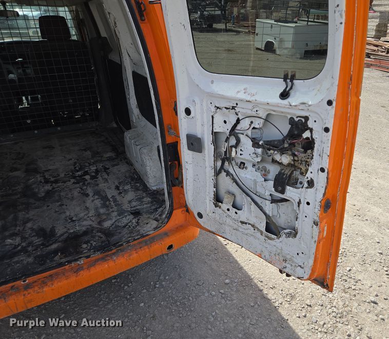 image for item EQ6914 2015 Nissan  NV200 van