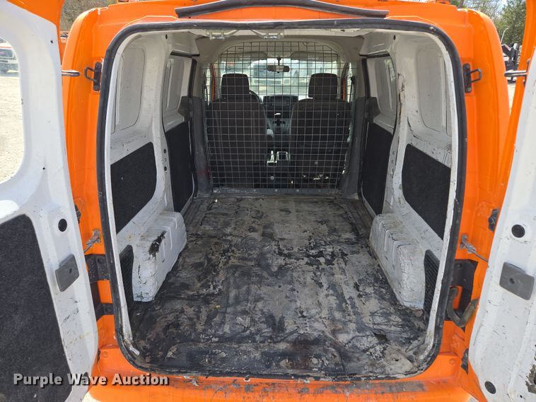 image for item EQ6914 2015 Nissan  NV200 van