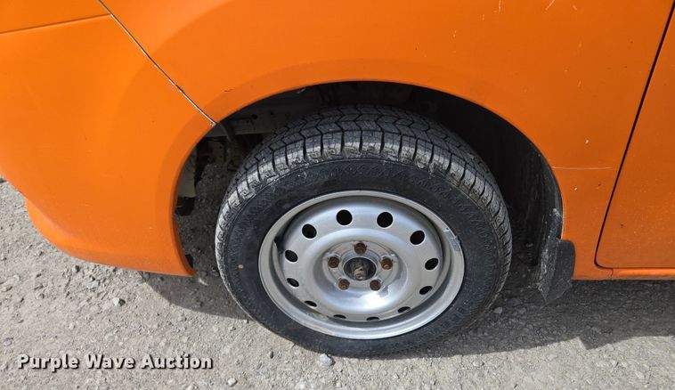 image for item EQ6914 2015 Nissan  NV200 van