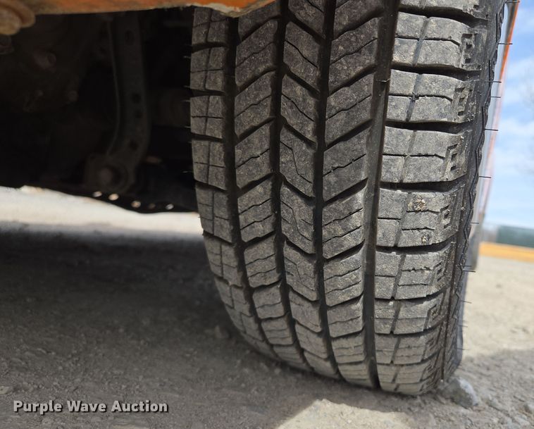 image for item EQ6914 2015 Nissan  NV200 van