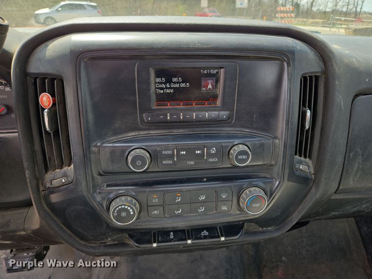 image for item EQ6917 2016 GMC Sierra 3500HD  utility bed pickup truck