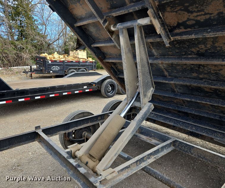 image for item EQ6937 2017 Load Trail dump trailer