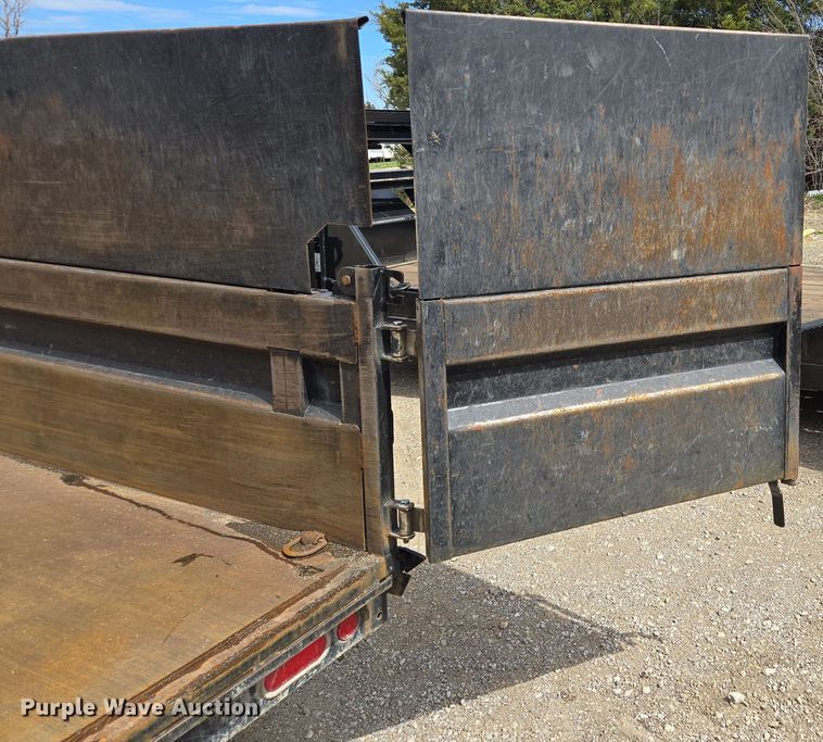 image for item EQ6937 2017 Load Trail dump trailer