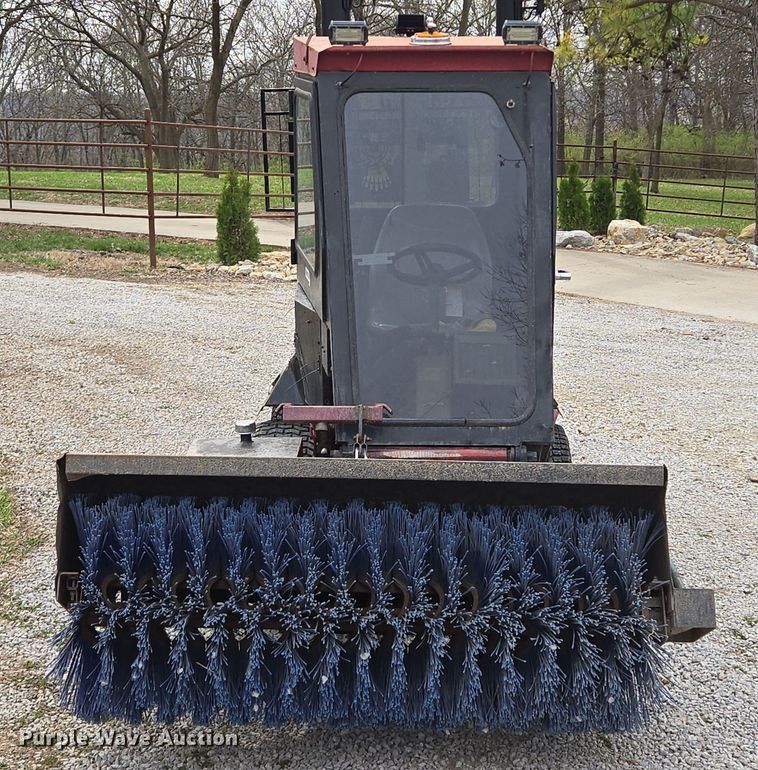 image for item EQ6942 Toro Groundsmaster 325-D lawn mower