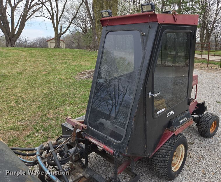 image for item EQ6942 Toro Groundsmaster 325-D lawn mower