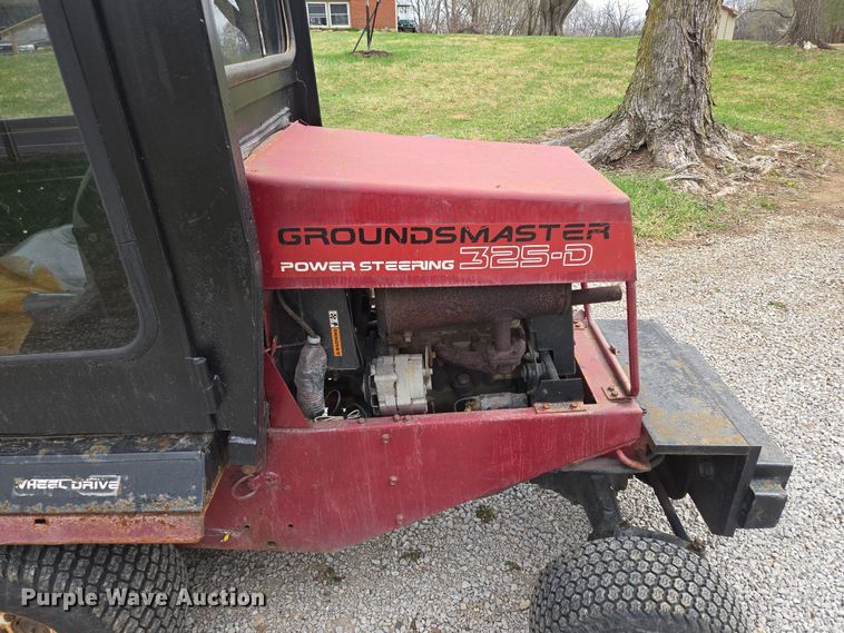 image for item EQ6942 Toro Groundsmaster 325-D lawn mower