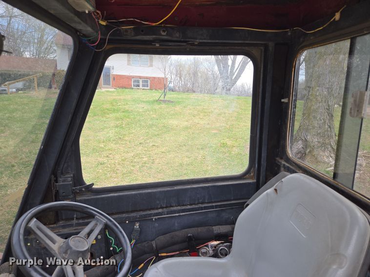 image for item EQ6942 Toro Groundsmaster 325-D lawn mower