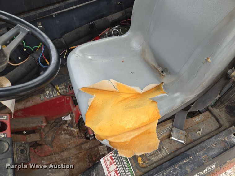 image for item EQ6942 Toro Groundsmaster 325-D lawn mower