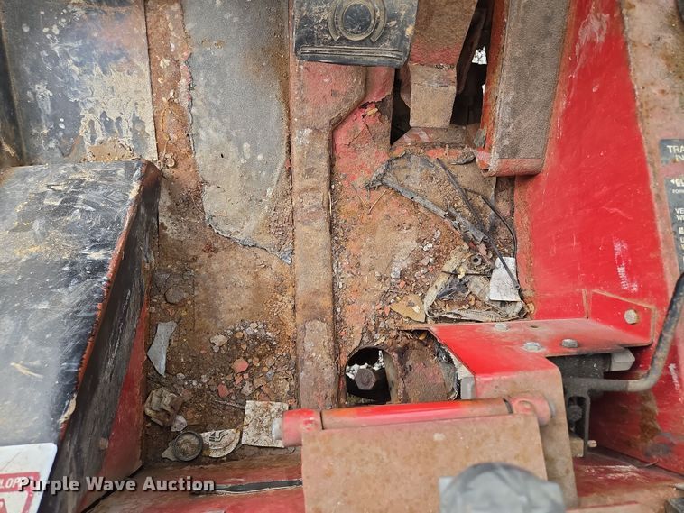 image for item EQ6942 Toro Groundsmaster 325-D lawn mower