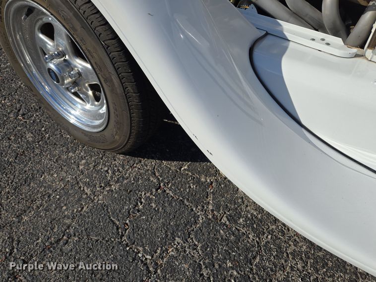 image for item EQ6946 2004 Specially Constructed 