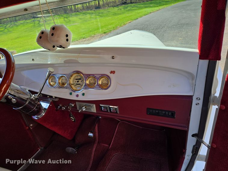 image for item EQ6946 2004 Specially Constructed 