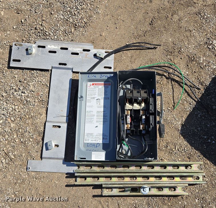 image for item EQ6951 (20) Canadian Solar CS6P-240P solar panels