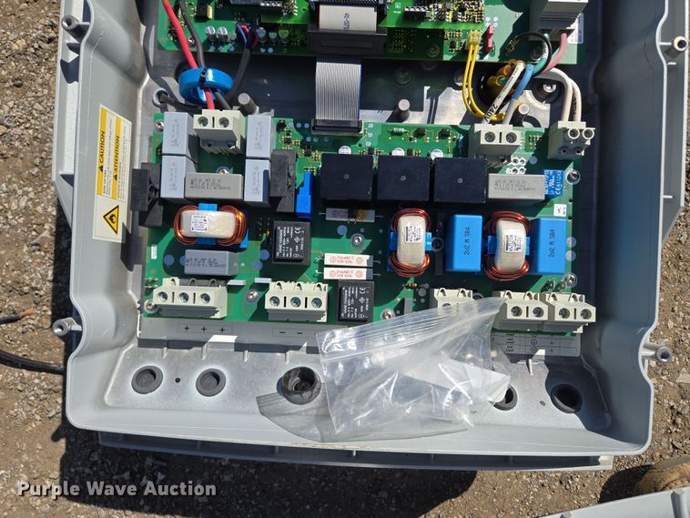 image for item EQ6951 (20) Canadian Solar CS6P-240P solar panels