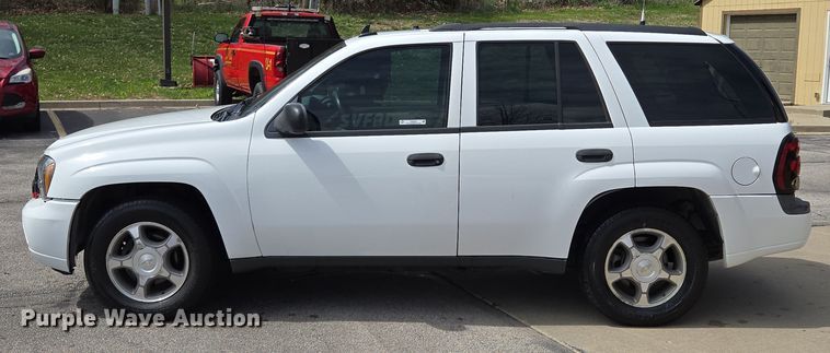 image for item EQ6970 2008 Chevrolet Trailblazer SUV