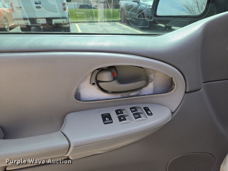 image for item EQ6970 2008 Chevrolet Trailblazer SUV